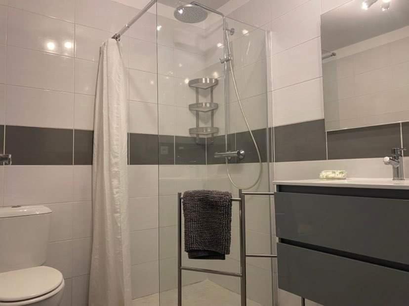 Les Palmiers Apartment Мийо Екстериор снимка